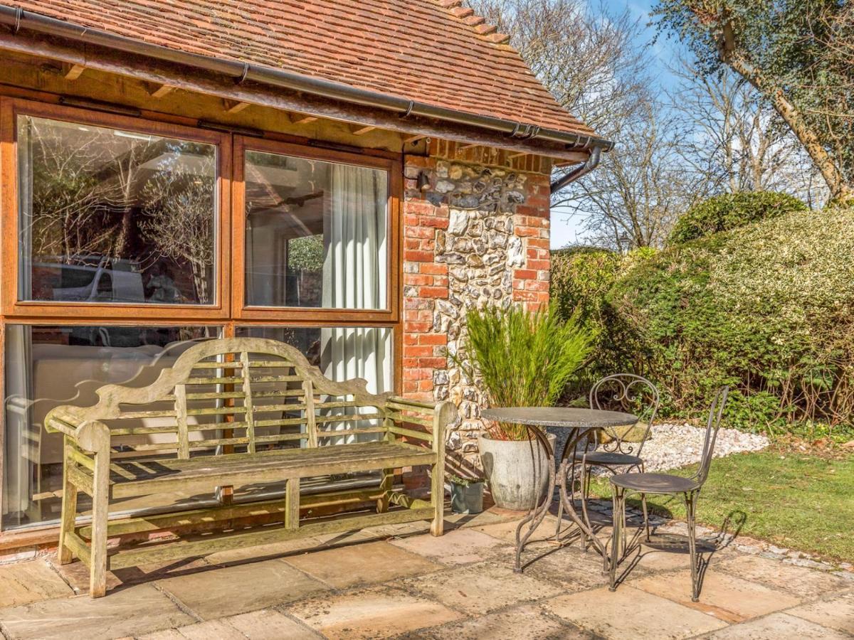 Pass The Keys Peaceful And Beautiful 1 Bedroom Barn Conversion Chichester Buitenkant foto
